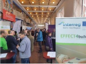 Visitors at Solar Energy Fair in Dalarna